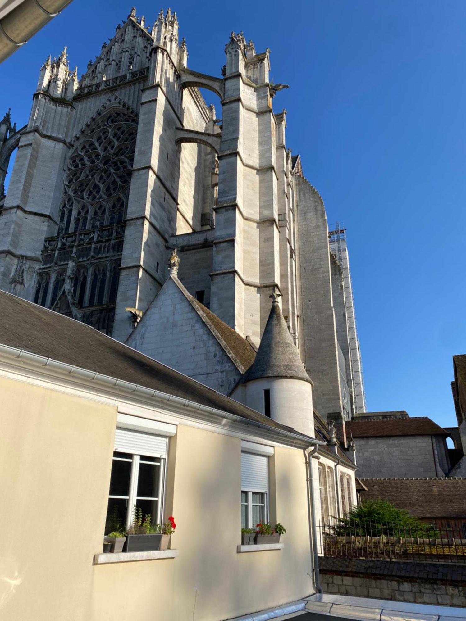 Appartement Hyper-Centre Vue Cathedrale Бове Экстерьер фото